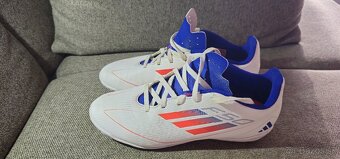 HALOVKY Adidas F50 - 3