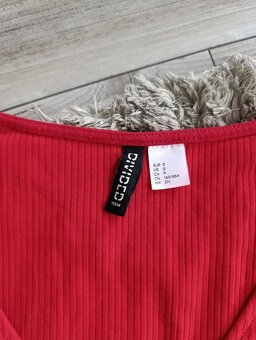 Červené tričko - 3