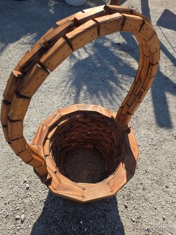 Záhradný kvetinac - 3