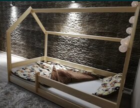 Prízemná detská posteľ Domček 160x80 - 3