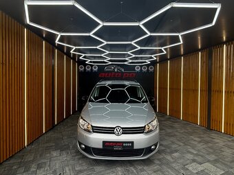 Volkswagen Touran 1.6 TDI MATCH Comfortline - 3