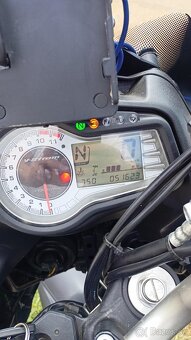 Suzuki DL650 V-STROM - 3