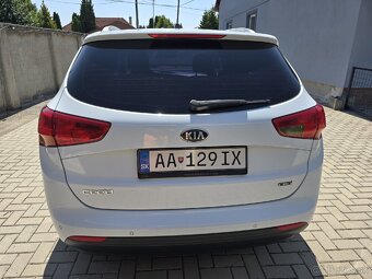 Predám Kia Ceed SW 1.6 CRDI R.v.2015 kup. SK - 3