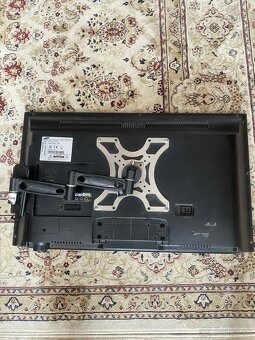 SAMSUNG TV 32" - 3
