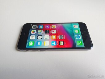 Apple iPhone 6 32 GB Grey - 3