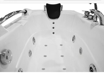 Hydromasážna vaňa spa - 3