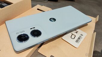 Motorola Edge 50 Fusion TOP STAV - 3