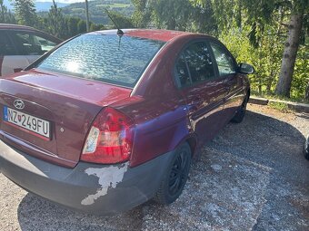 Hyundai accent 1.4 - 3