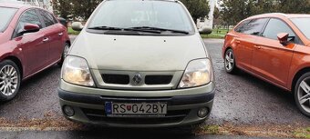 Renault Megane scenic - 3
