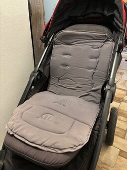 Pettite&mars street + - 3