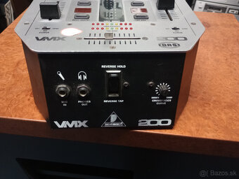 Behringer VMX200 DJ Pro Mixer - 3