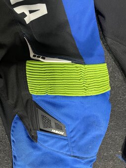 Dres +nohavice Yamaha - 3