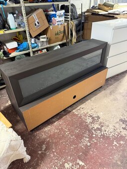 Predám 3 hnedé skrinky do obývačky / pracovne - 3