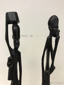 Africké sochy, socha žirafy - 3