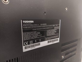 Toshiba 32AV622DG – 32" LCD televízor - 3