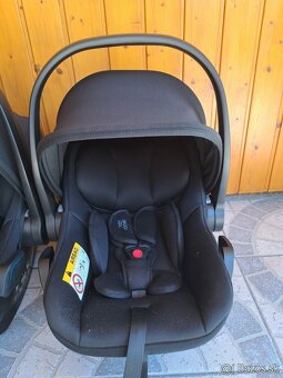 Autosedačky/vajička aj do kočíka - 3