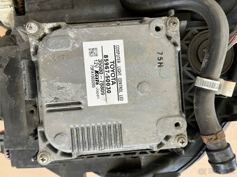 SVETLO LEXUS LS600H 81150-50412 - 3