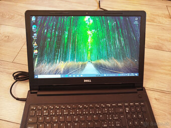 notebook Dell - 15.6", i3-6006u, 2x grafika, 8GB, 240GB SSD - 3