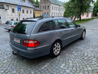 Mercedes E , W 211 320 cdi - 3