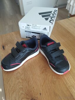 Botasky Adidas - 3