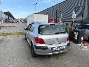 Peugeot 307 - 3