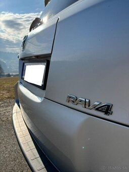 TOYOTA RAV4 - 3