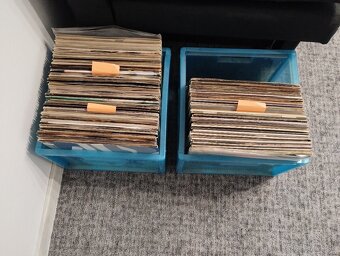 Vinyly na DJ-ing - 3