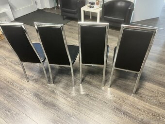 Predám sadu 4 jedálenských stoličiek - 3