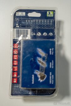 Predám nabijatelne Varta AA batérie 2600mAh + nabíjačka - 3