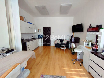 Kancelársky/prevádzkový priestor na prenájom-Lučenec - 3