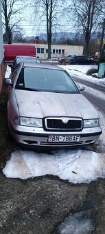 Škoda octavia 1.6 74kw benzín - 3