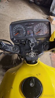 Suzuki GSX 550 1985 - 3