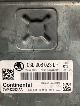 Rozpredám Škoda Octavia 2 facelift,1.6 TDi, - 3