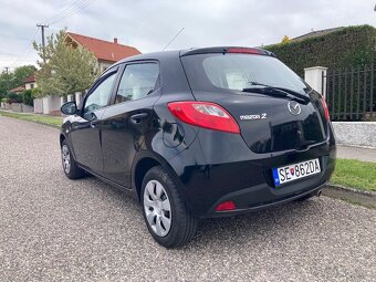 Mazda 2 - 3