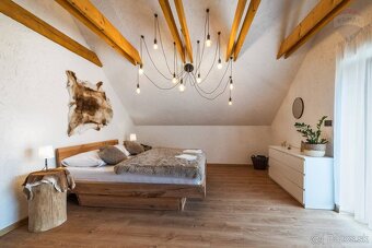 Predaj: Luxusná rekreačná chata pod Nízkymi Tatrami – dokona - 3