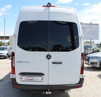 Mercedes-Benz Sprinter 317 CDI Standard L2H2 RWD A/T - 3