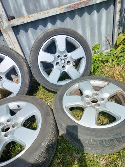 4ks alu disky orig. Škoda 5x112 R17 pneu 5mm - 3