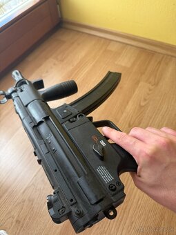 Airsoft Heckler&Koch MP5K CO2 - 3