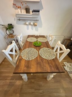Kuchynský drevený stôl masívny so stoličkami - 3