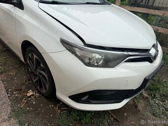 Rozpredam Toyota Auris 2016 II 1.6 D4-D 82kw N47C16A 1WW - 3