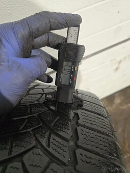 Zimné Pneu Firestone 215/55 R16 - 3