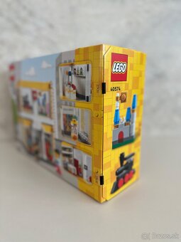 LEGO® set 40574 - predajňa Lego - 3