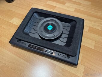 Najvýkonnejšia chladiaca podložka na laptop llano RGB Gamig - 3