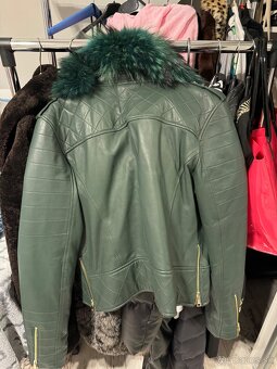 Dámske práve kožené bundy - 3