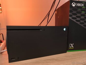 Xbox Series X 1 TB + 1x ovládač + 3 hry + orig. krabica - 3