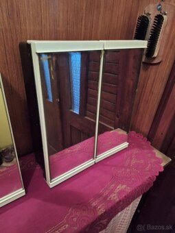 Staré kúpeľné skrinky - 3