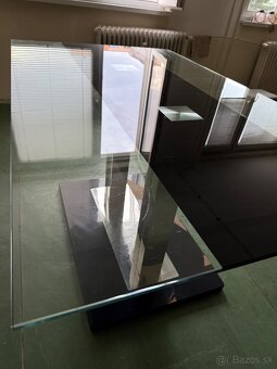 Jedálenský stôl - 3