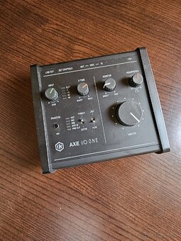 IK Multimedia AXE I/O One - 3