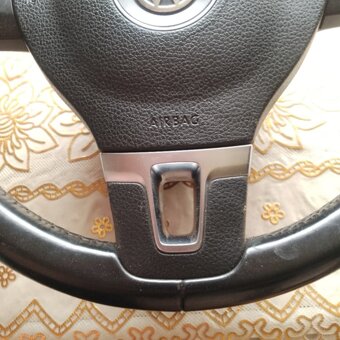 Volant na volkswagen pasat b6 - 3