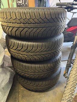 Disky Volvo so zimnymi pneumatikami 235/65/R17 - 3